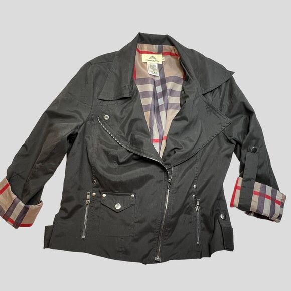 Women’s Zoompy Jackets & Coats | Black Jacket | Color: Black/Tan size Medium - Picture 5 of 8